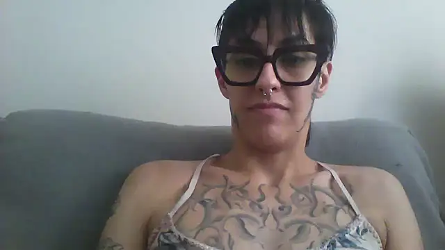 nickfxx online show from April 4, 2026, 6:38 pm