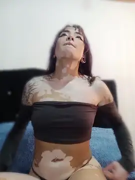 dayana harlow2 online show from March 22, 2026, 7:39 pm