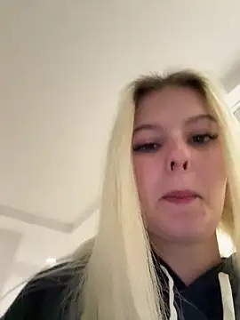 Allylove03 online show from December 14, 2024, 6:46 am