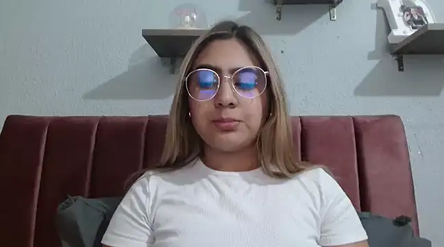 Miabonnett  online show from January 31, 2025, 10:10 pm