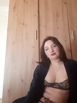 unicka65 online show from March 14, 2025, 9:35 am