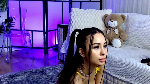 OnlyXandra online show from November 23, 2025, 5:51 am