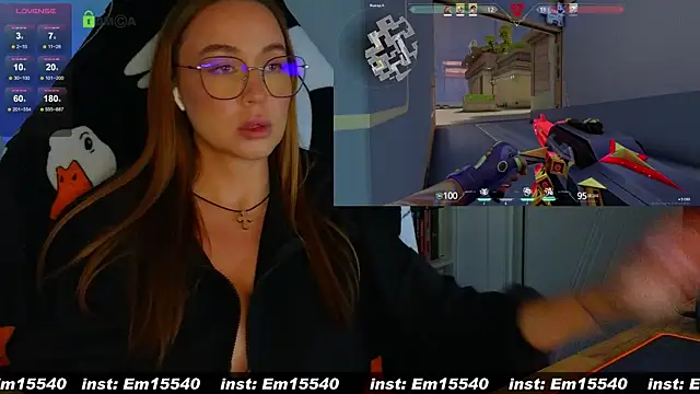 Snapshot of Emili1- chatting on January 17, 2025, 11:27 am Emili1- online show from January 17, 2025, 11:27 am