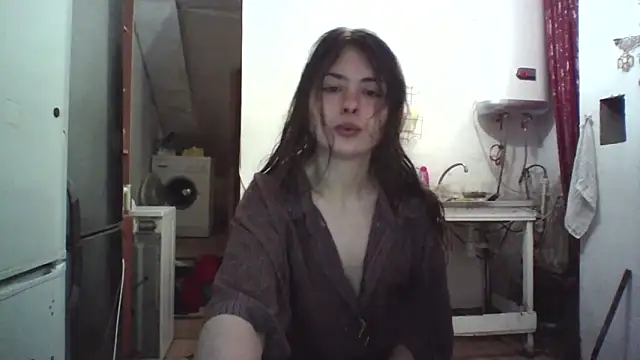MAMA69LAMA online show from May 29, 2026, 9:46 pm