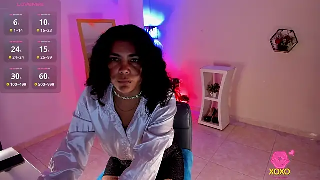 amelyaDreams online show from November 10, 2025, 7:13 pm