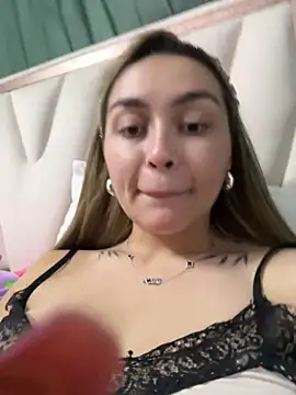 Snapshot of emma_oxford chatting on February 1, 2026, 2:54 am emma oxford online show from February 1, 2026, 2:54 am