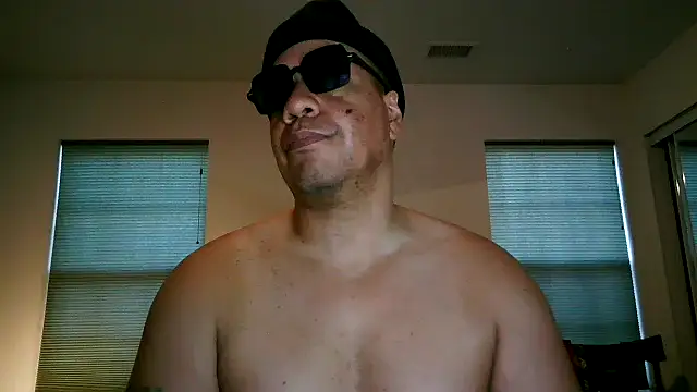 pimpdaddy4ever online show from February 21, 2025, 10:15 pm