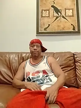 Snapshot of pimpdaddy4ever chatting on July 16, 2026, 3:34 am pimpdaddy4ever online show from July 16, 2026, 3:34 am