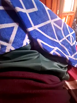 am100603 online show from November 4, 2025, 3:33 pm