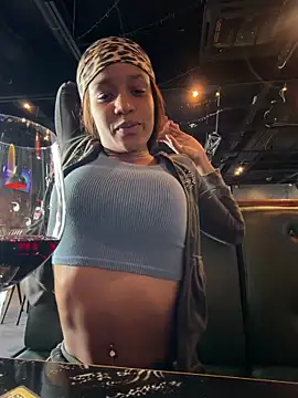 Snapshot of Black_Dolll chatting on March 26, 2026, 11:27 am Black Dolll online show from March 26, 2026, 11:27 am