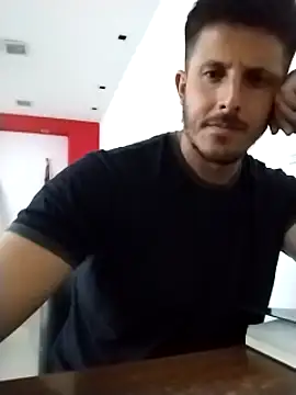 Snapshot of Jota_show chatting on January 23, 2025, 5:24 am Jota show online show from January 23, 2025, 5:24 am