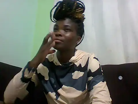 sexxyqueenn22 online show from October 23, 2025, 5:12 pm