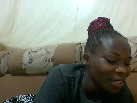 sexxyqueenn22 online show from January 8, 2026, 2:25 am