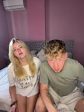 Snapshot of NickyGold_Official chatting on March 29, 2026, 2:28 pm NickyGold Official online show from March 29, 2026, 2:28 pm