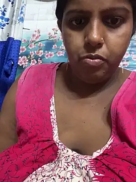 Beauty-queen online show from April 19, 2026, 6:10 pm