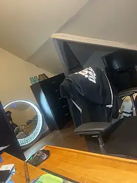 MynameisPaco online show from December 3, 2025, 12:07 am