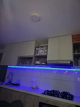 Alirawrz online show from March 15, 2025, 10:11 pm