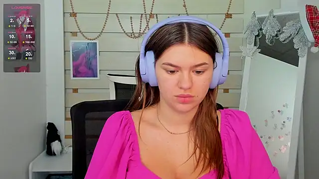 Josephine Kiss online show from December 24, 2024, 5:02 pm