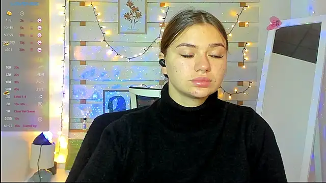 Josephine Kiss online show from October 15, 2025, 1:00 pm