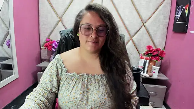 SaraThomso online show from January 15, 2026, 2:21 pm