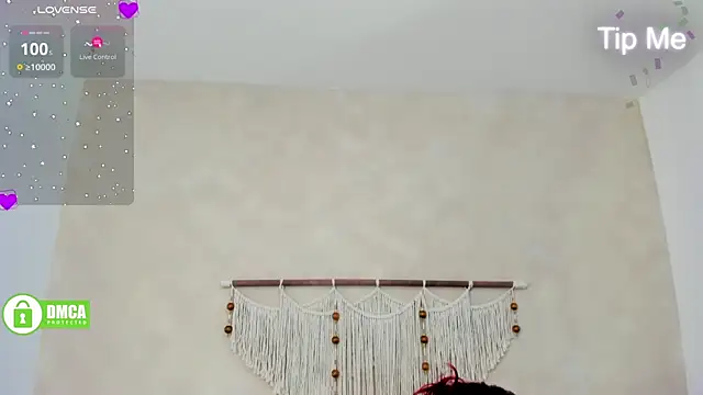  anavictoria  online show from September 19, 2025, 12:06 pm