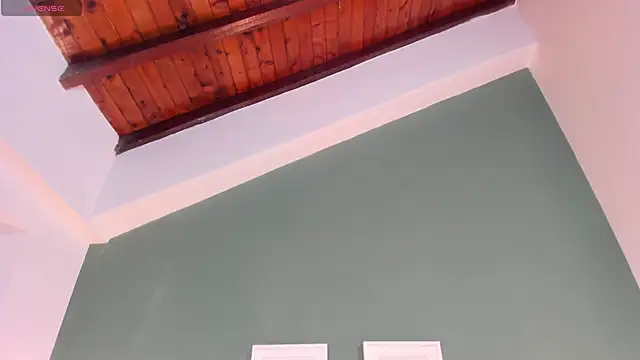  anavictoria  online show from January 14, 2026, 6:13 pm