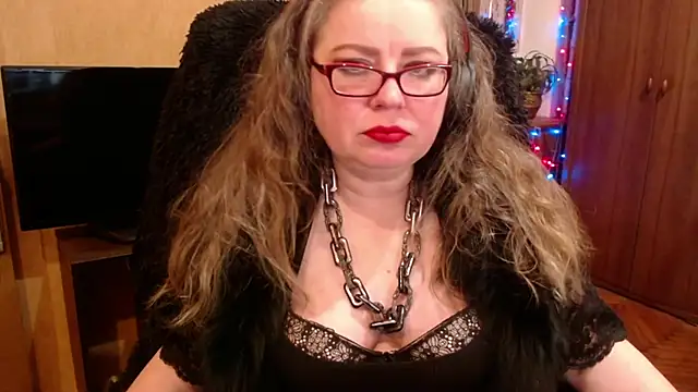 Miss Tress online show from December 15, 2024, 11:20 pm