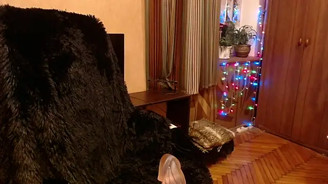 Miss Tress online show from December 29, 2024, 3:11 am