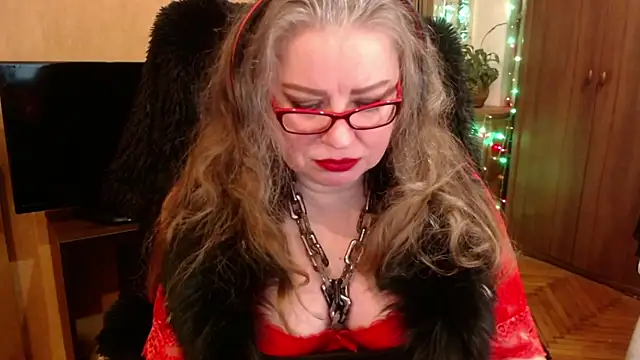 Miss Tress online show from January 11, 2025, 6:12 pm