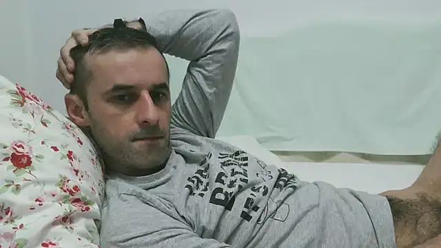 Snapshot of stevenpit chatting on December 22, 2024, 8:49 am stevenpit online show from December 22, 2024, 8:49 am