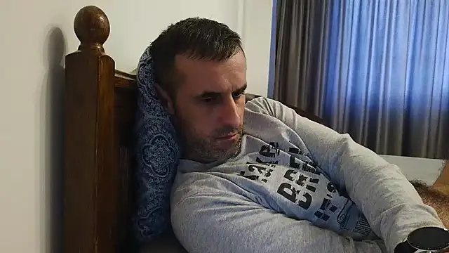 Snapshot of stevenpit chatting on January 11, 2025, 12:40 pm stevenpit online show from January 11, 2025, 12:40 pm