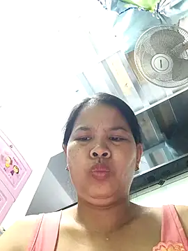 Snapshot of Lanyingxin18 chatting on February 6, 2026, 10:57 pm Lanyingxin18 online show from February 6, 2026, 10:57 pm