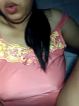 Lanyingxin18 online show from April 17, 2026, 8:12 pm