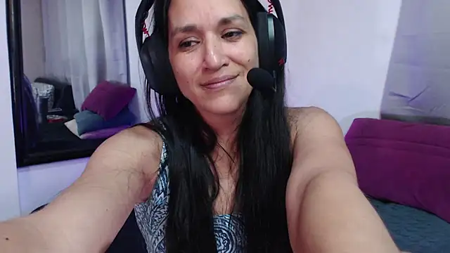 Snapshot of diosa78afrodita chatting on April 5, 2026, 4:20 am diosa78afrodita online show from April 5, 2026, 4:20 am