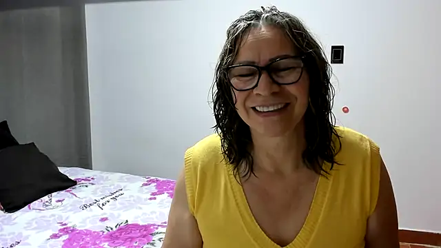 Carlaa-69 online show from June 24, 2026, 9:19 am