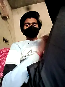 Yasha 14C Creator online show from November 10, 2025, 6:12 am