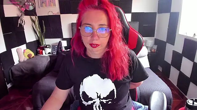 Snapshot of Ursula_fire chatting on February 10, 2026, 9:52 pm Ursula fire online show from February 10, 2026, 9:52 pm