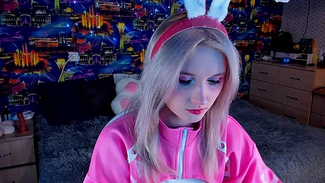 SweeteRose Royce online show from October 1, 2025, 4:13 pm