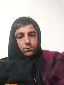 Muratcanik44 online show from February 25, 2026, 11:47 pm