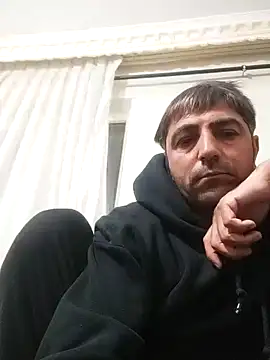 Muratcanik44 online show from February 28, 2026, 10:33 pm