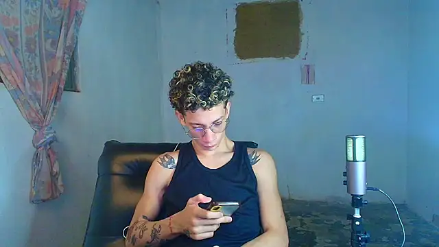 mateodeamjo online show from February 20, 2026, 3:47 am