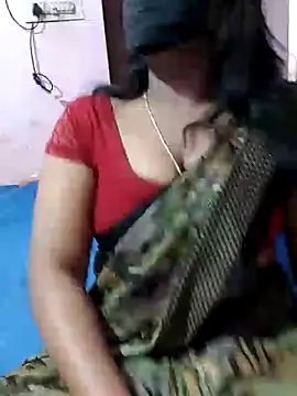 louise92 online show from January 8, 2025, 5:27 am