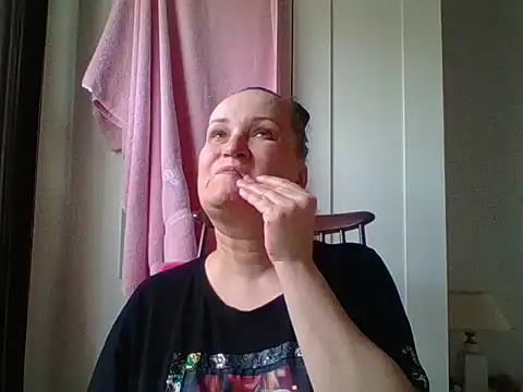  squirty cum lady  online show from March 13, 2025, 7:42 am