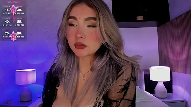 Snapshot of SamantaBone chatting on December 12, 2024, 8:53 pm SamantaBone online show from December 12, 2024, 8:53 pm