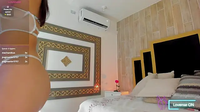 TamyHoney online show from February 2, 2025, 9:45 pm