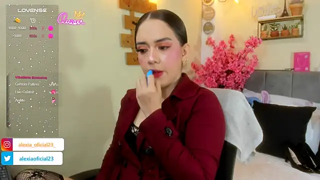 Snapshot of Alexia_Sweet_x chatting on June 11, 2026, 5:49 am Alexia Sweet x online show from June 11, 2026, 5:49 am