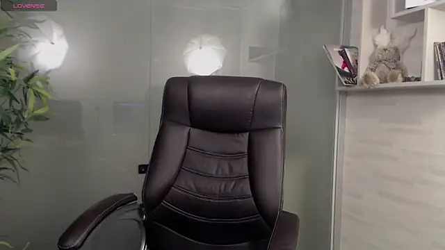 BustyAllyy online show from March 14, 2025, 11:32 pm