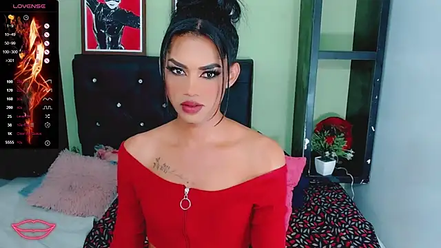 Snapshot of Amanda_bigx chatting on March 9, 2025, 6:11 pm Amanda bigx online show from March 9, 2025, 6:11 pm