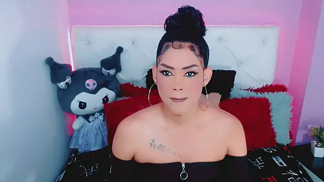 Snapshot of Amanda_bigx chatting on October 14, 2025, 5:41 am Amanda bigx online show from October 14, 2025, 5:41 am