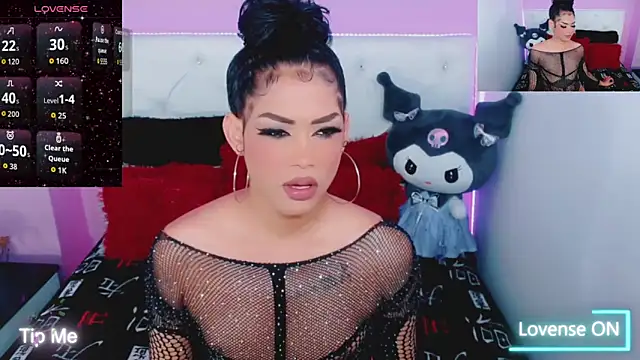 Snapshot of Amanda_bigx chatting on October 22, 2025, 5:52 am Amanda bigx online show from October 22, 2025, 5:52 am